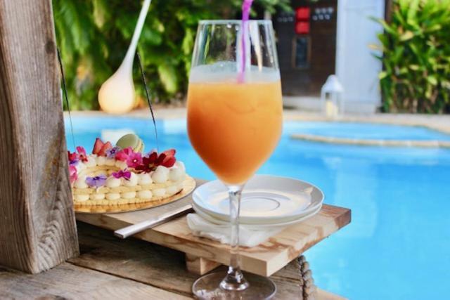 Eden Paradise Spa Ecolodge 상트루스 외부 사진