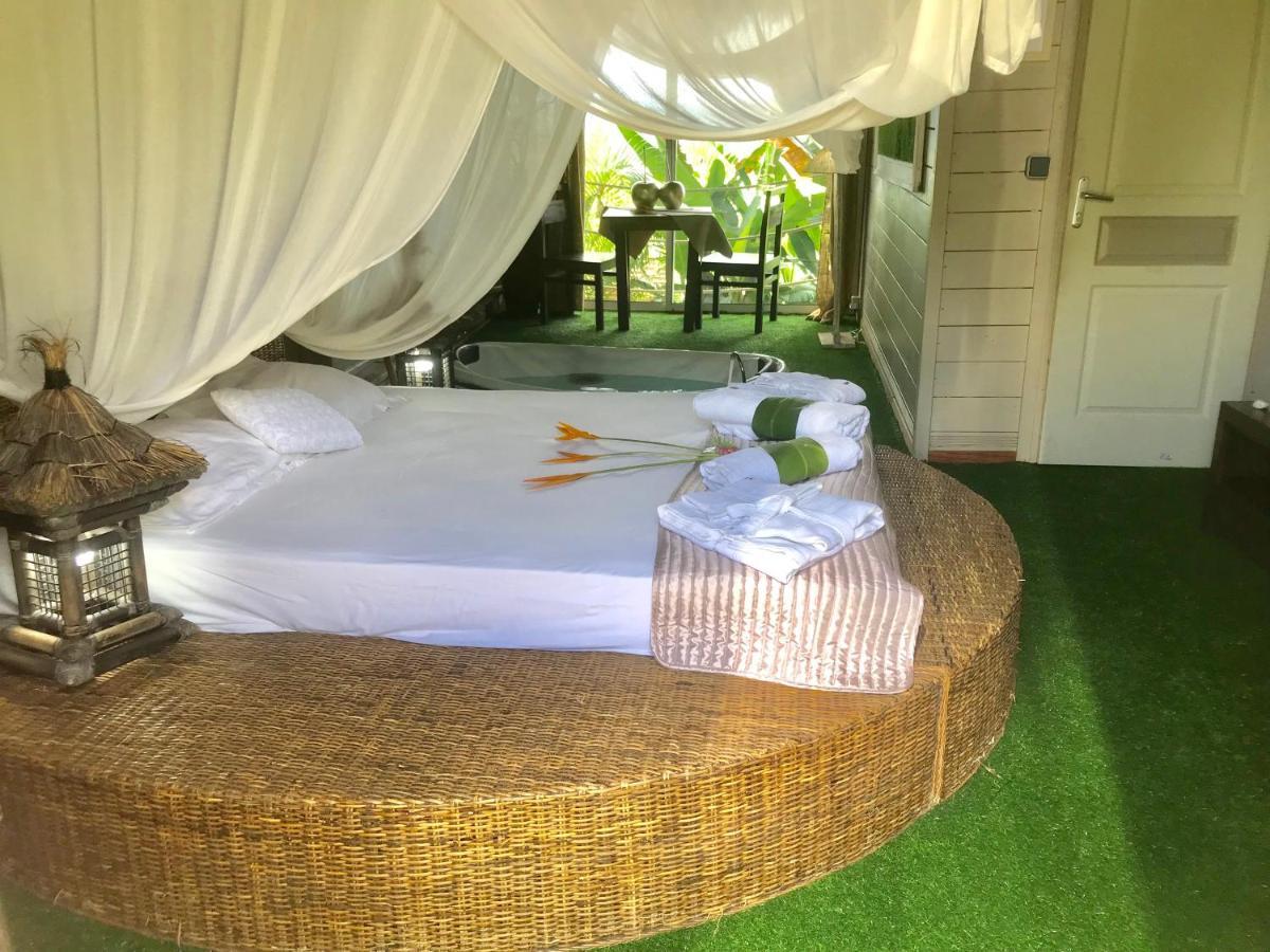 Eden Paradise Spa Ecolodge 상트루스 외부 사진